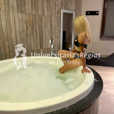 escorts-en-monterrey-universitariasregias-silvia-petite-rubia-15